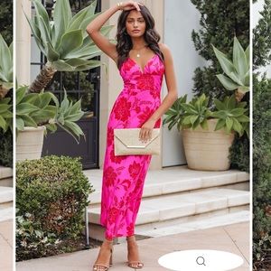 Floral Slit Midi dress only worn once. In great condition. Size Small.